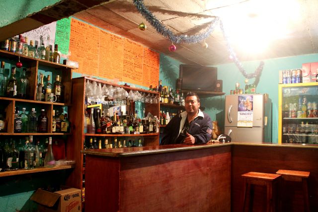 Sports Bar, San Pablo Coatlán<br />Photo: Lalo Romero