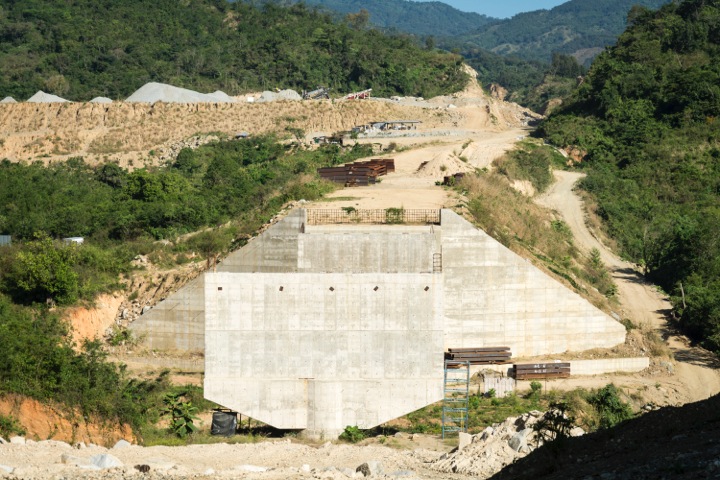 Puente de Atotonilco, pocos kilómetros al norte del túnel.
<br />Foto: Ernesto J. Torres, Casa 12