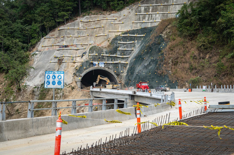 Túnel San Sebastián, lado sur. 1/23